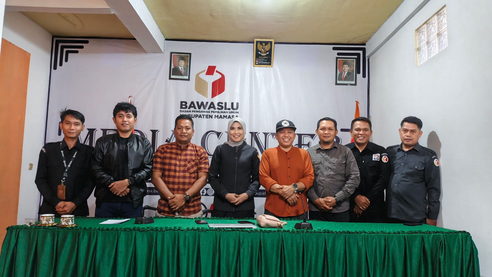 FOTO UTAMA
