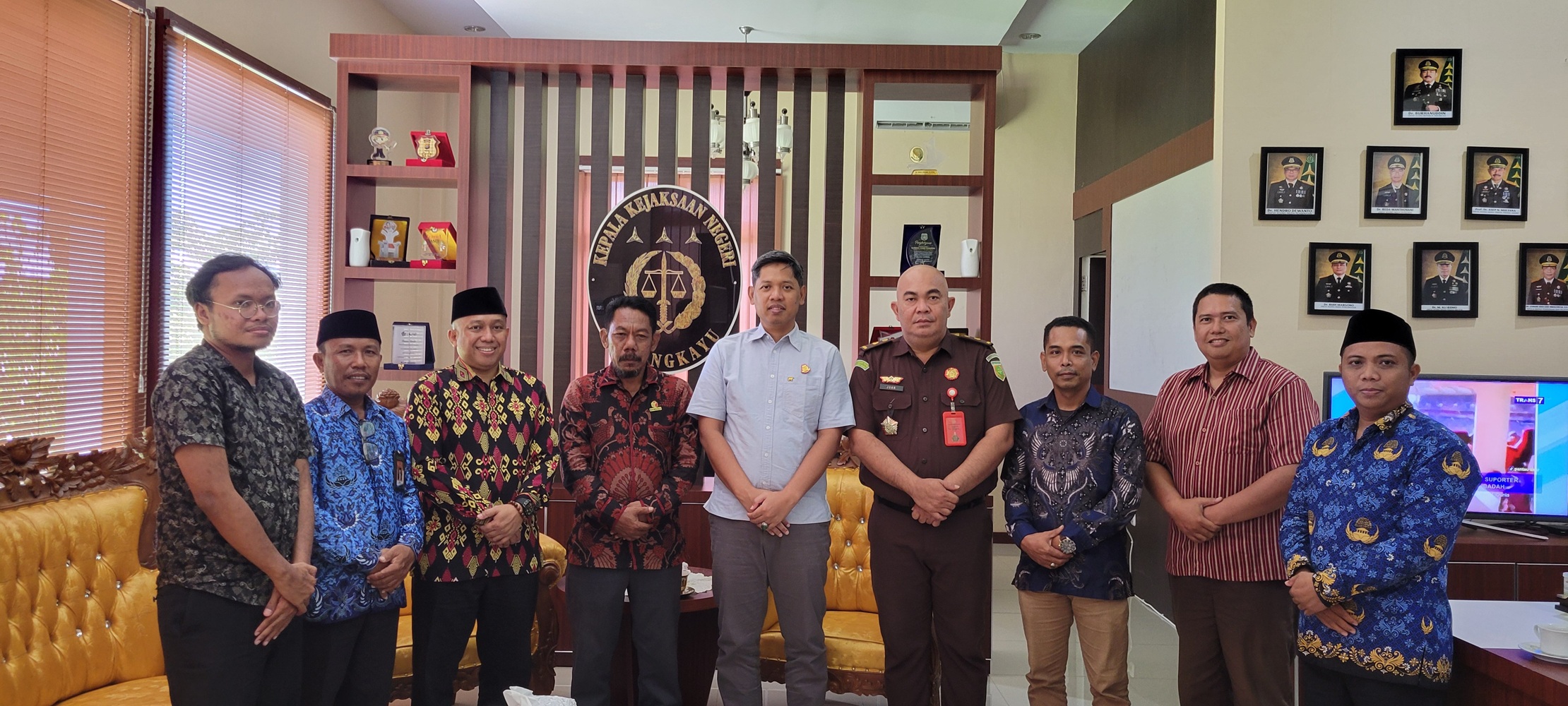 FOTO UTAMA